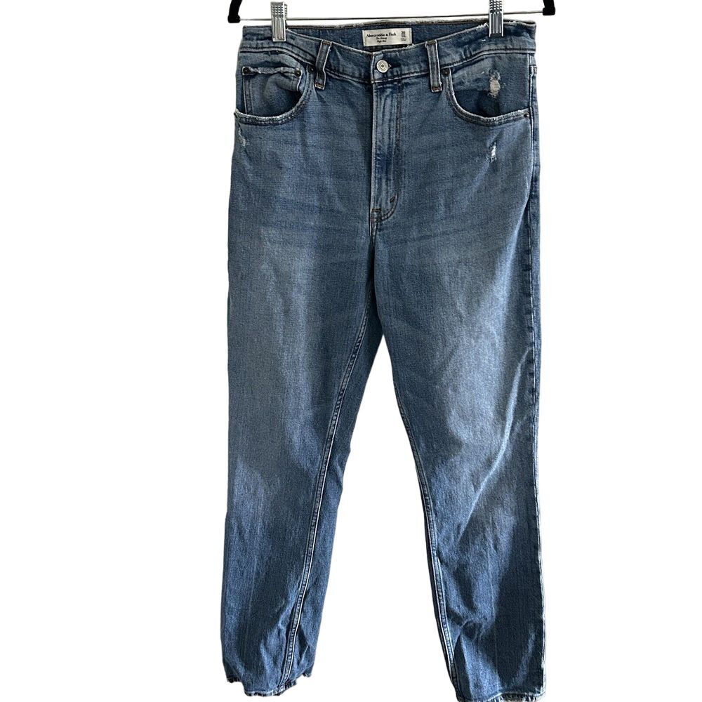 Abercrombie & Fitch 30 / 10 Skinny High Rise Mom Jean Distressed Ripped Raw Hem